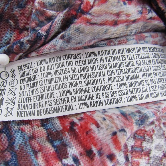 Forever 21 patterned spaghetti strap dress. - Picture 5 of 5